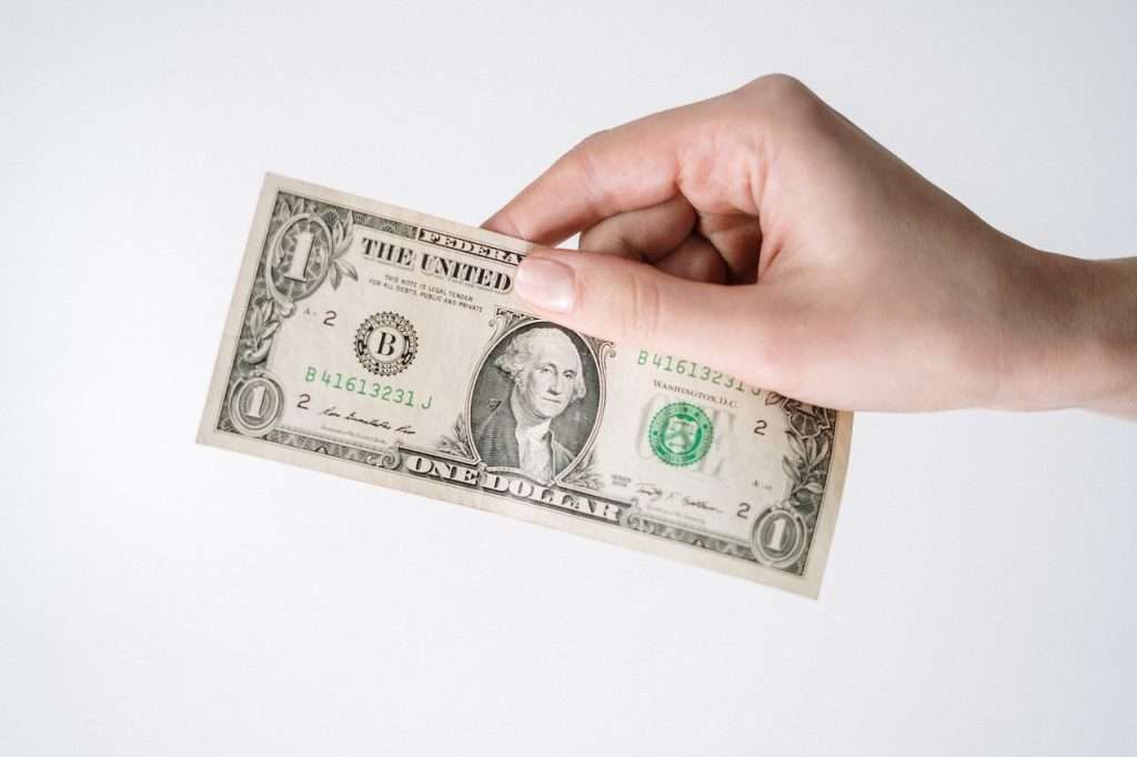cost outsource or in house team